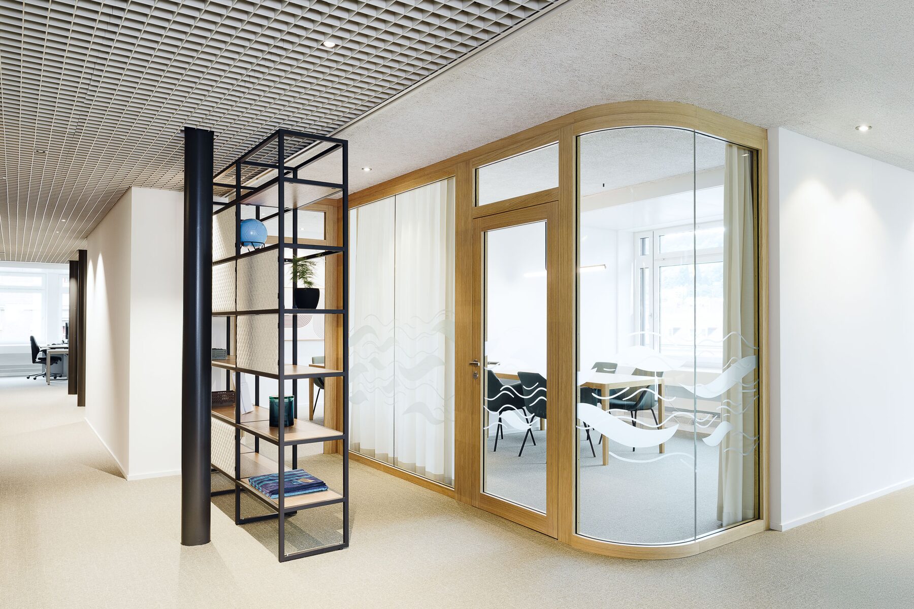 Pensionskasse ASGA St. Gallen — Innenausbau mit Furnierbild