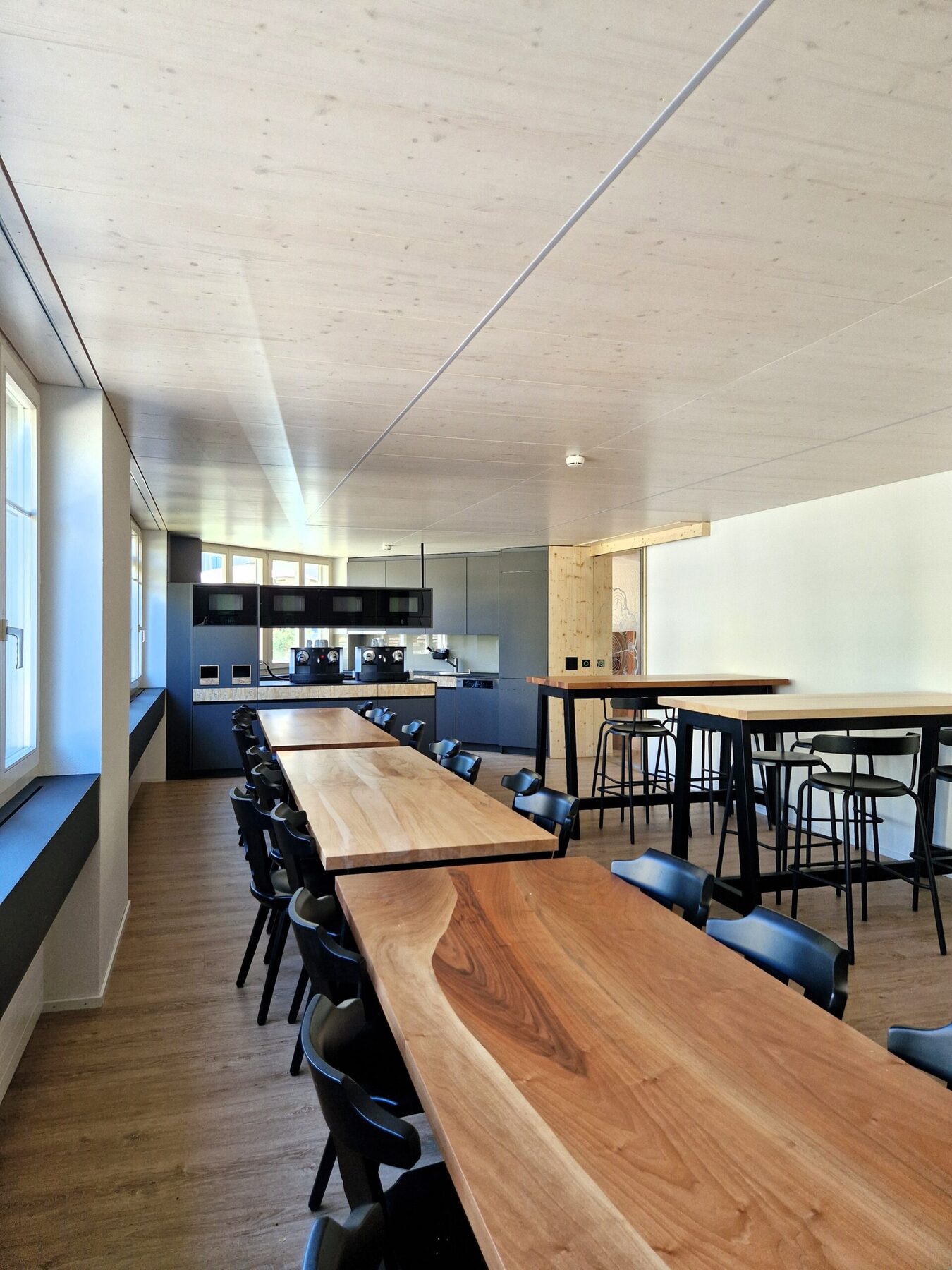 Neue Kantine — weitere Detailansicht
